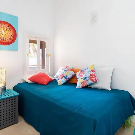 Casa Ajabo With Heateable Pool Вилла Адехе