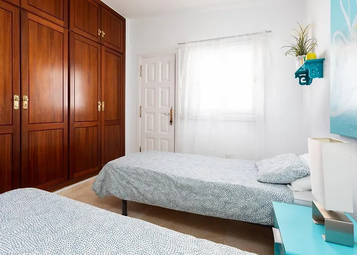 Villa Casa Ajabo With Heateable Pool *