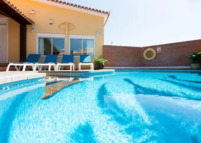 Casa Ajabo With Heateable Pool *